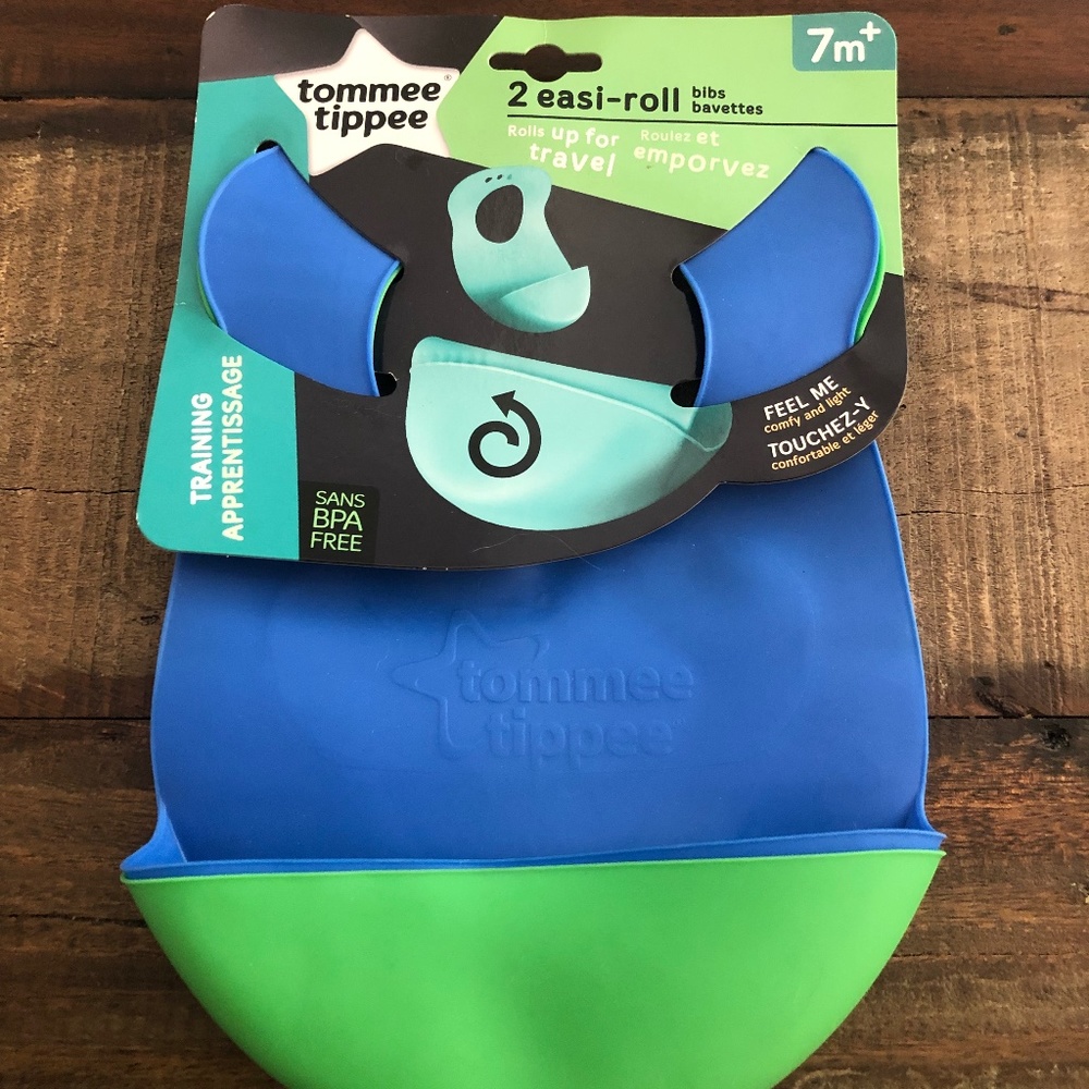 Brand New - Tommee Tippee Easi-roll Bibs!